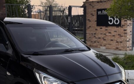 Hyundai Solaris II рестайлинг, 2012 год, 530 000 рублей, 9 фотография