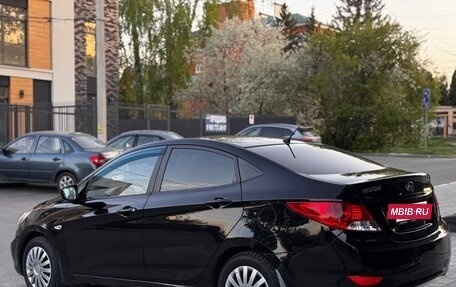 Hyundai Solaris II рестайлинг, 2012 год, 530 000 рублей, 7 фотография