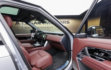 Land Rover Range Rover IV рестайлинг, 2025 год, 24 270 000 рублей, 30 фотография