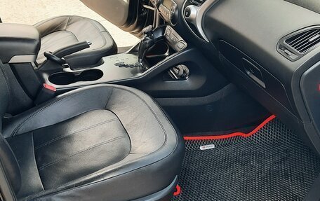 Hyundai ix35 I рестайлинг, 2012 год, 1 100 000 рублей, 2 фотография