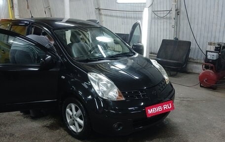 Nissan Note II рестайлинг, 2008 год, 650 000 рублей, 4 фотография