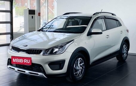 KIA Rio IV, 2018 год, 1 590 000 рублей, 3 фотография