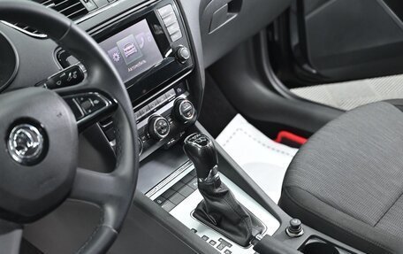 Skoda Octavia, 2015 год, 945 000 рублей, 8 фотография