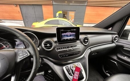 Mercedes-Benz V-Класс, 2019 год, 4 600 000 рублей, 4 фотография