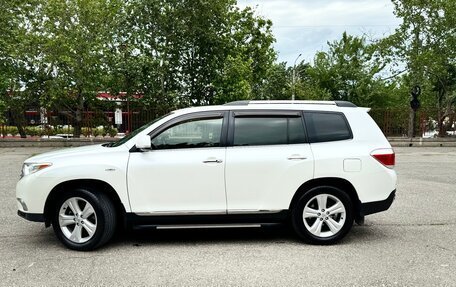Toyota Highlander III, 2012 год, 2 450 000 рублей, 6 фотография