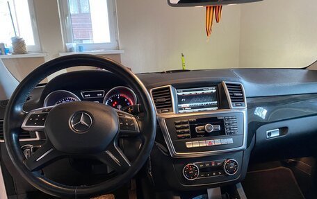 Mercedes-Benz GL-Класс, 2015 год, 3 800 000 рублей, 5 фотография