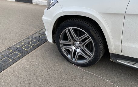 Mercedes-Benz GL-Класс, 2015 год, 3 800 000 рублей, 3 фотография