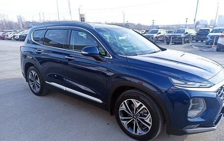 Hyundai Santa Fe IV, 2018 год, 3 200 000 рублей, 3 фотография