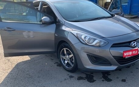 Hyundai i30 II рестайлинг, 2013 год, 960 000 рублей, 3 фотография