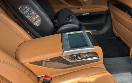 BMW 7 серия, 2017 год, 4 699 999 рублей, 9 фотография