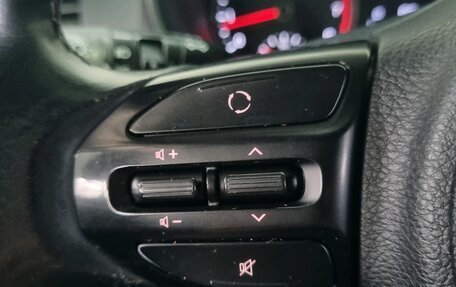 KIA Rio IV, 2018 год, 1 381 000 рублей, 14 фотография