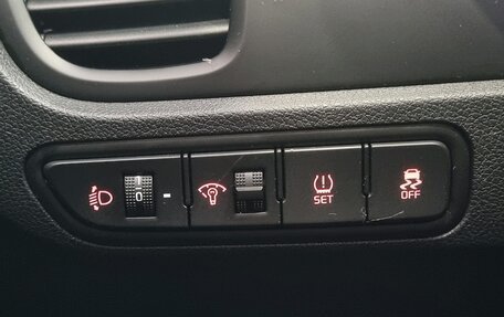 KIA Rio IV, 2018 год, 1 381 000 рублей, 19 фотография
