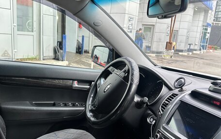 KIA Sorento II рестайлинг, 2013 год, 1 650 000 рублей, 18 фотография