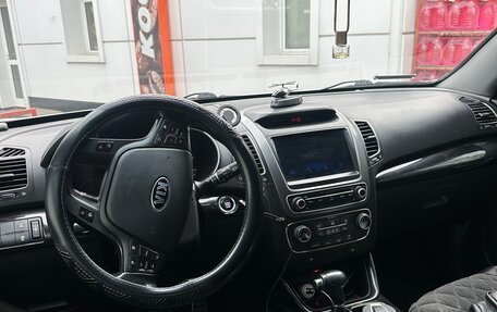 KIA Sorento II рестайлинг, 2013 год, 1 650 000 рублей, 16 фотография