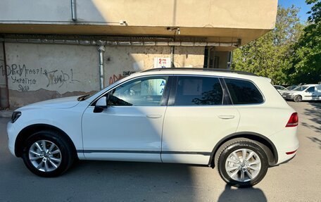 Volkswagen Touareg III, 2012 год, 2 250 000 рублей, 4 фотография