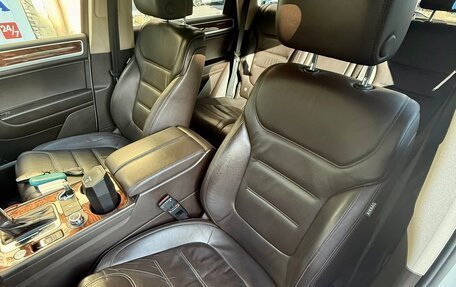 Volkswagen Touareg III, 2012 год, 2 250 000 рублей, 17 фотография