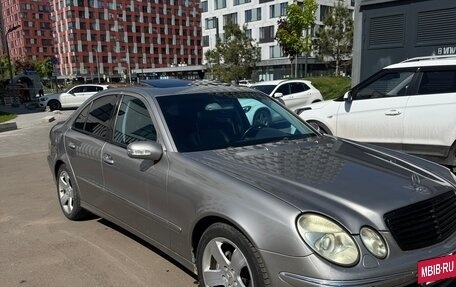Mercedes-Benz E-Класс, 2002 год, 850 000 рублей, 6 фотография