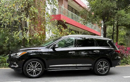 Infiniti QX60, 2022 год, 3 000 000 рублей, 3 фотография