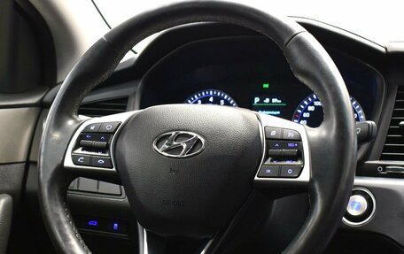Hyundai Sonata VII, 2018 год, 1 470 000 рублей, 8 фотография