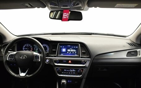 Hyundai Sonata VII, 2018 год, 1 470 000 рублей, 5 фотография