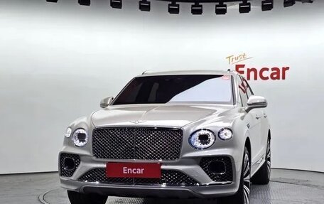 Bentley Bentayga I, 2022 год, 18 500 000 рублей, 3 фотография