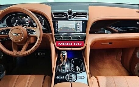 Bentley Bentayga I, 2022 год, 18 500 000 рублей, 7 фотография