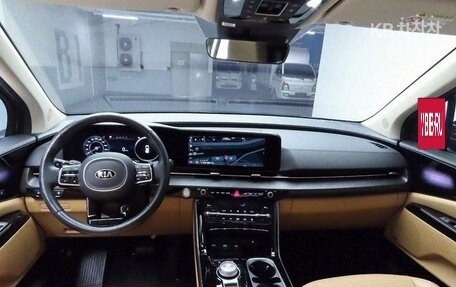 KIA Carnival, 2021 год, 2 900 000 рублей, 7 фотография