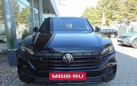 Volkswagen Touareg III, 2022 год, 6 980 000 рублей, 2 фотография