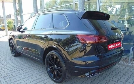 Volkswagen Touareg III, 2022 год, 6 980 000 рублей, 6 фотография