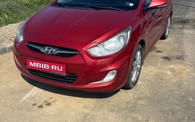 Hyundai Solaris II рестайлинг, 2012 год, 900 000 рублей, 1 фотография