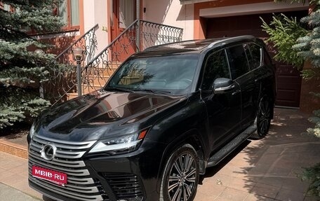 Lexus LX, 2023 год, 13 799 999 рублей, 1 фотография