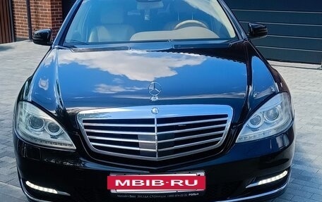 Mercedes-Benz S-Класс, 2009 год, 1 620 000 рублей, 4 фотография
