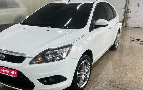 Ford Focus II рестайлинг, 2011 год, 700 000 рублей, 2 фотография