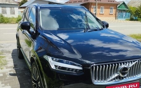 Volvo XC90 II рестайлинг, 2022 год, 7 300 000 рублей, 4 фотография
