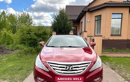 Hyundai Sonata VI, 2011 год, 1 350 000 рублей, 3 фотография