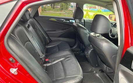 Hyundai Sonata VI, 2011 год, 1 350 000 рублей, 14 фотография