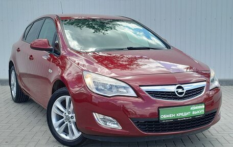 Opel Astra J, 2010 год, 799 000 рублей, 2 фотография