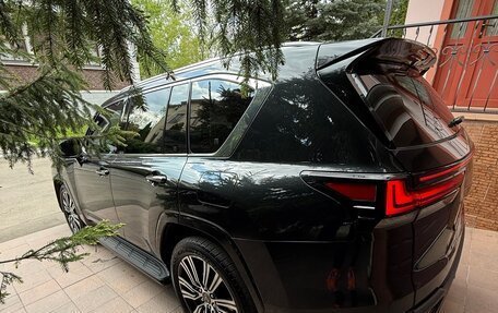 Lexus LX, 2023 год, 13 799 999 рублей, 2 фотография