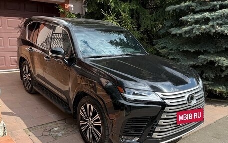 Lexus LX, 2023 год, 13 799 999 рублей, 6 фотография