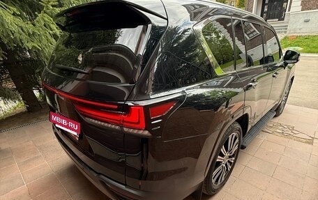 Lexus LX, 2023 год, 13 799 999 рублей, 4 фотография
