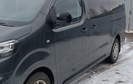 Peugeot Traveller I, 2020 год, 3 400 000 рублей, 3 фотография