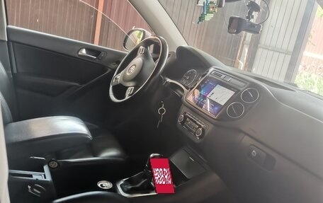 Volkswagen Tiguan I, 2012 год, 1 399 000 рублей, 5 фотография