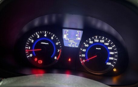 Hyundai Solaris II рестайлинг, 2015 год, 950 000 рублей, 4 фотография