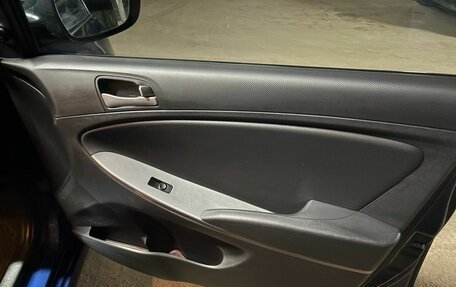 Hyundai Solaris II рестайлинг, 2015 год, 950 000 рублей, 8 фотография