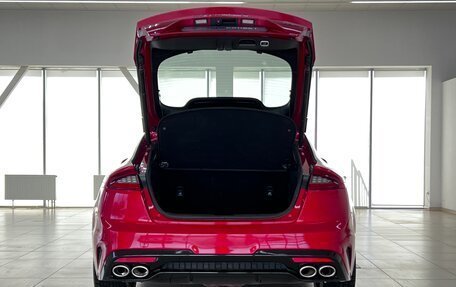 KIA Stinger I, 2018 год, 3 290 000 рублей, 10 фотография