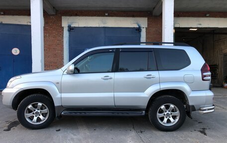 Toyota Land Cruiser Prado 120 рестайлинг, 2008 год, 1 610 000 рублей, 2 фотография