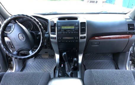 Toyota Land Cruiser Prado 120 рестайлинг, 2008 год, 1 610 000 рублей, 6 фотография