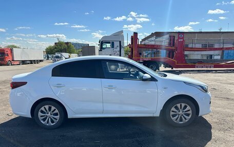 KIA Rio IV, 2019 год, 1 445 000 рублей, 4 фотография
