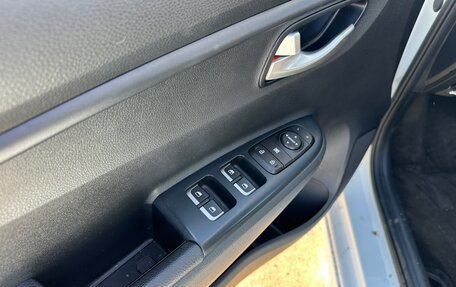 KIA Rio IV, 2019 год, 1 445 000 рублей, 10 фотография