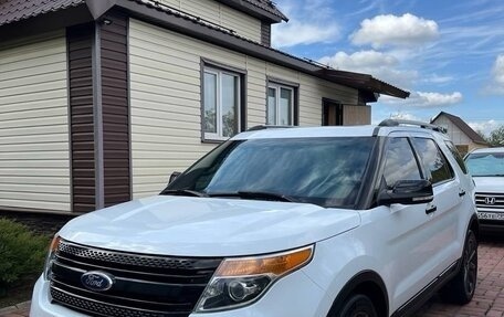 Ford Explorer VI, 2014 год, 2 550 000 рублей, 7 фотография